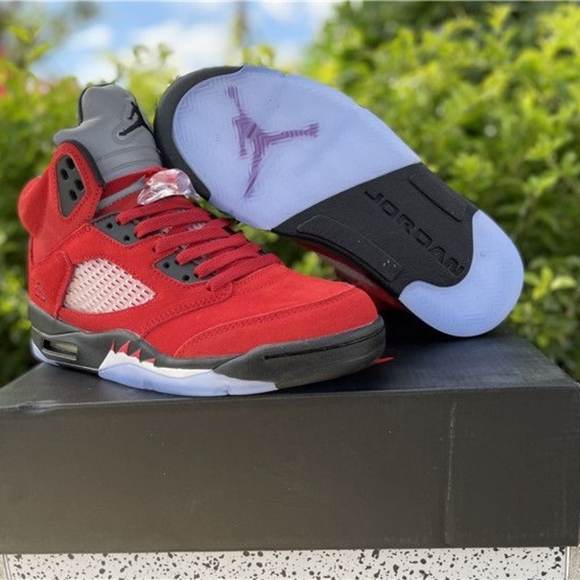 AIR JODAN 5 RAGING BULLS